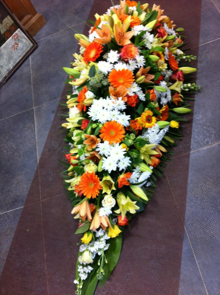 Dessus de cercueil goutte