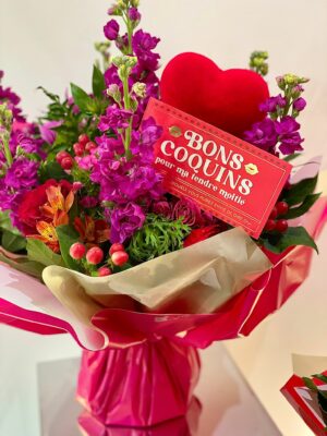 Bouquet du semeur Love taille L, avec sa réserve d'eau, collection Saint Valentin 2024