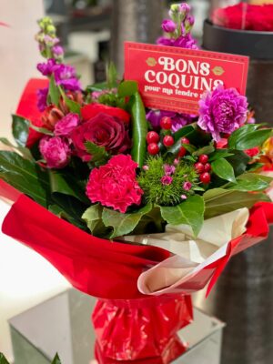 Bouquet du semeur Love taille M, avec sa réserve d'eau, collection Saint Valentin 2024