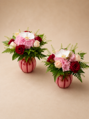 Bouquet + vase